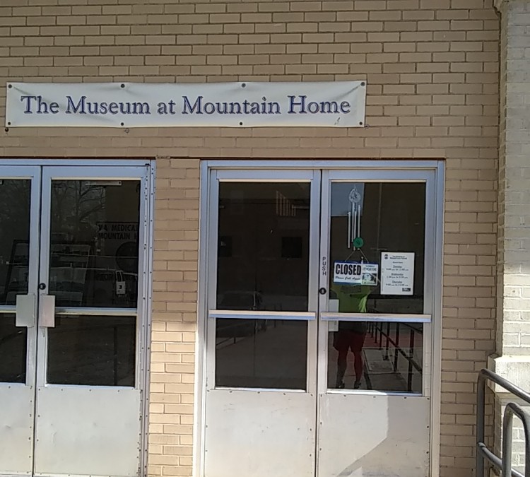 museum-at-mountain-home-photo